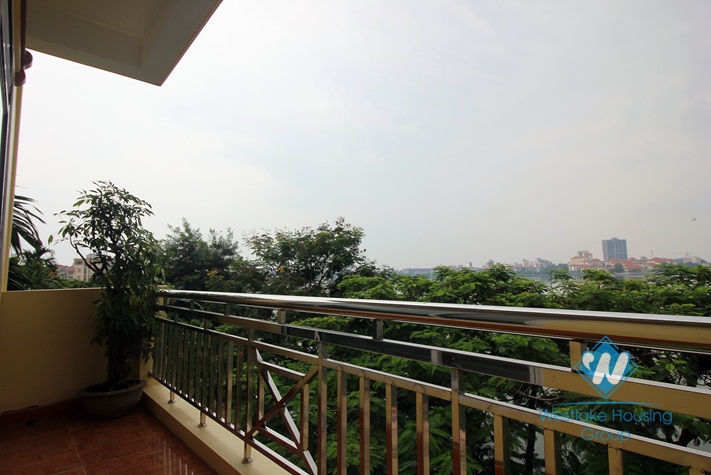 Unfurnished house on the lake side for rent in Tay Ho area, Hanoi.